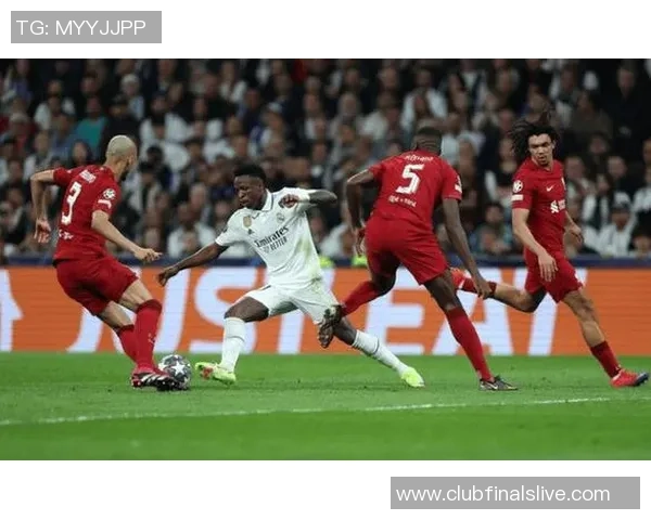 利物浦与皇马精彩对决直播回放全程回顾与分析 利物浦与皇马精彩对决直播回放全程回顾与分析