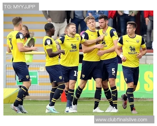 布莱顿主场迎战加的夫城争夺英冠积分榜重要位置