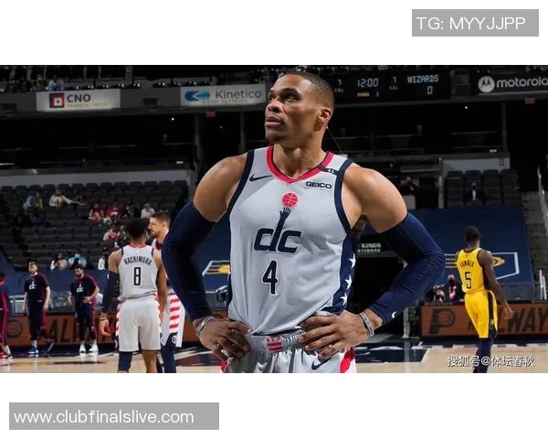 拉塞尔威斯布鲁克的传奇之路与篮球生涯的辉煌成就分析